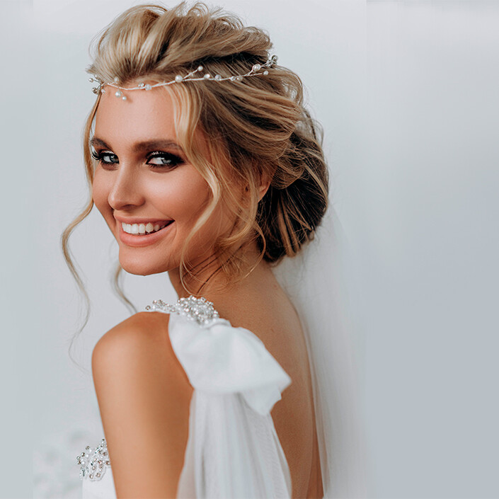 benaes-novias-mobile-uai-705×705 (1)